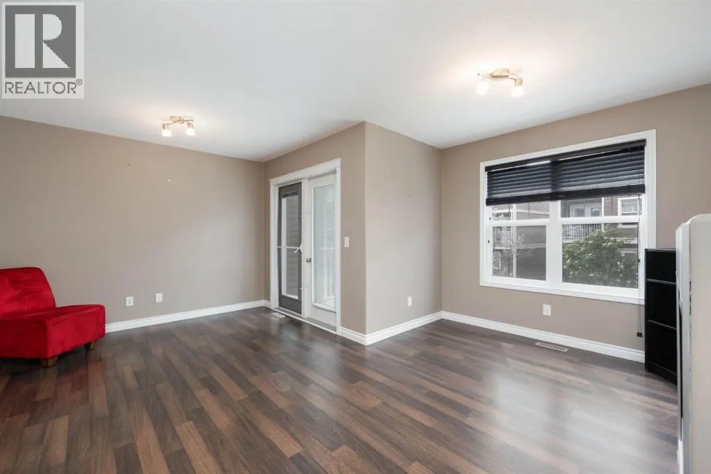 33, 180 Riverstone Ridge
