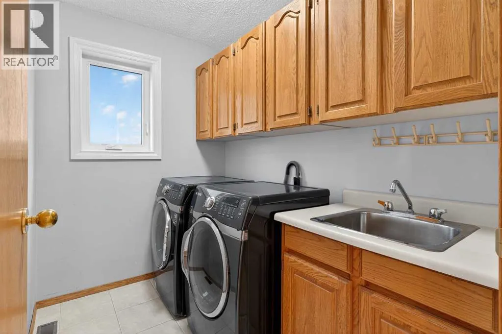 23 Edgepark Way NW