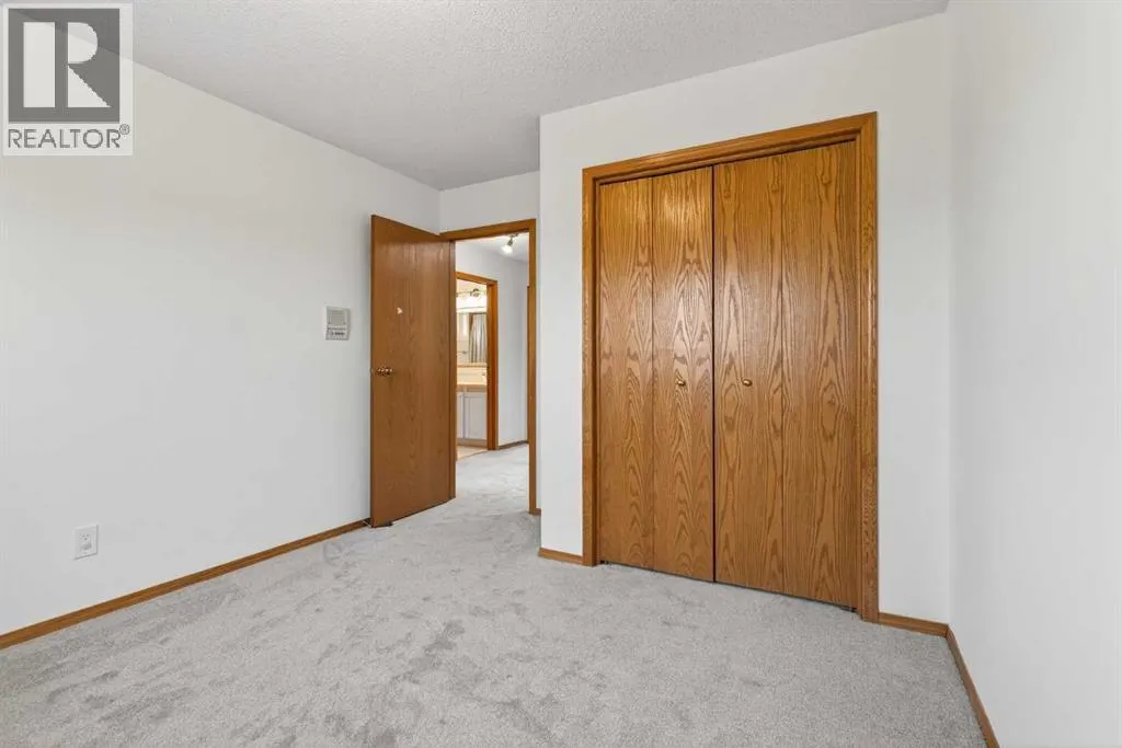 23 Edgepark Way NW