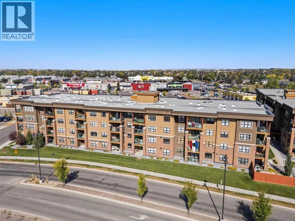 2105, 10 Market Boulevard SE