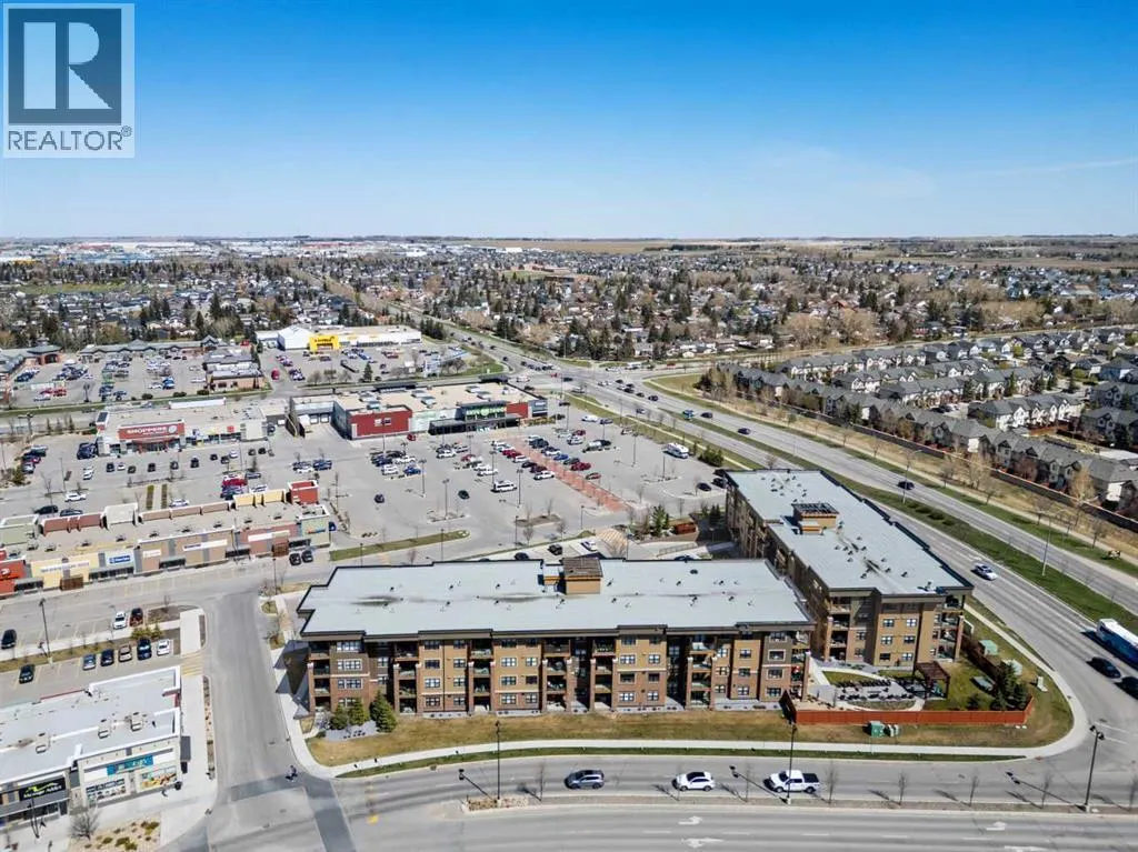 2105, 10 Market Boulevard SE