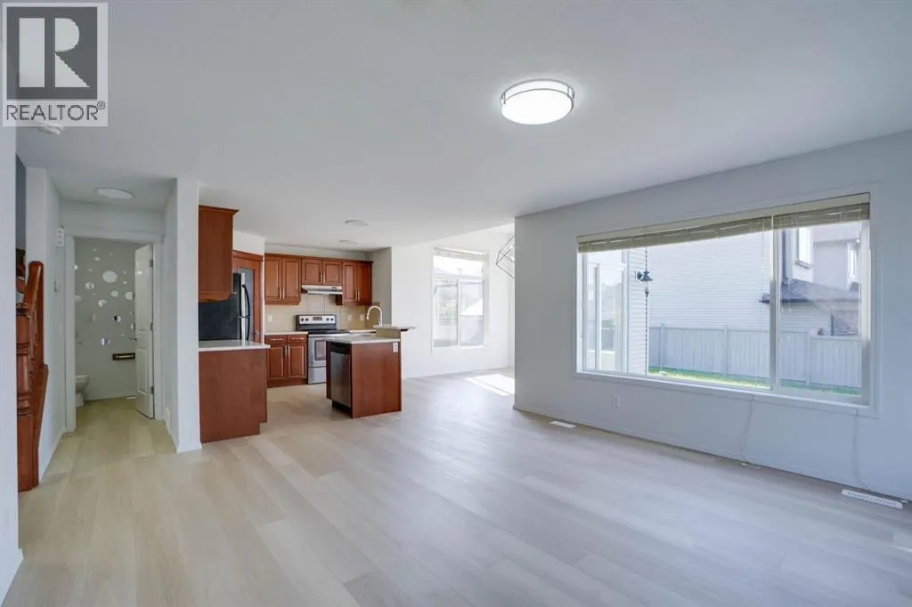 382 Brightonstone Green  SE