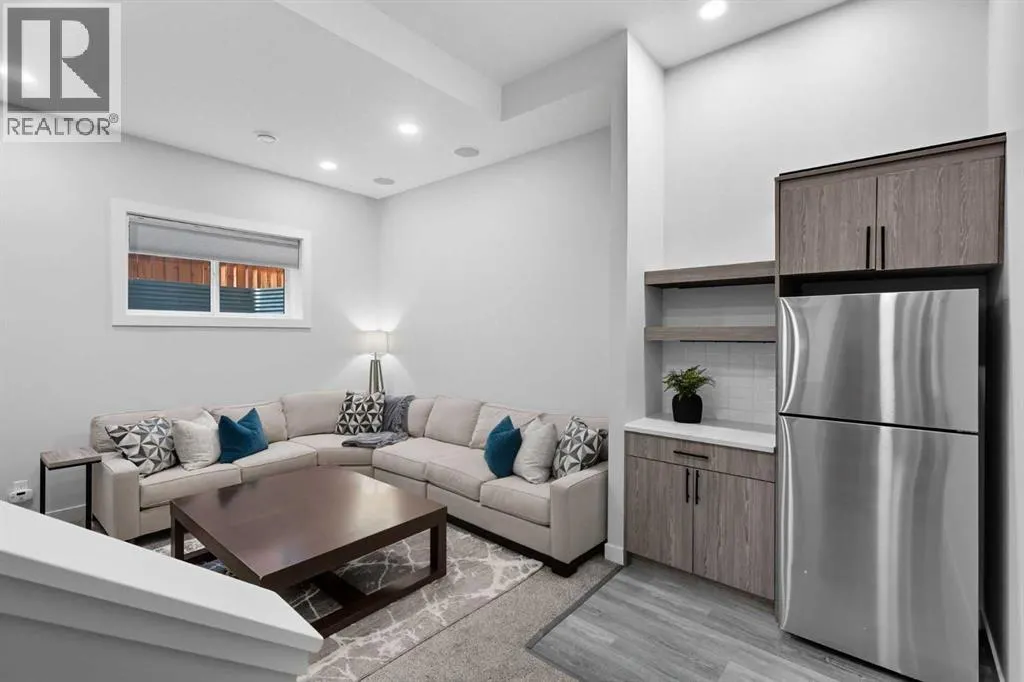 305 Sundown Road