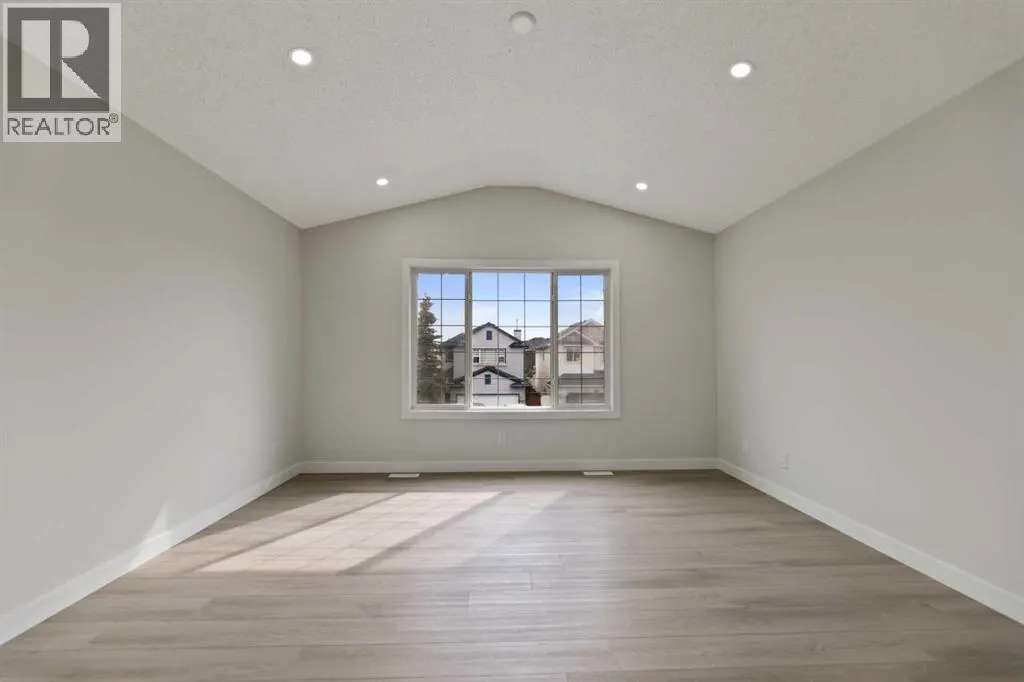 81 Saddlecrest Green NE