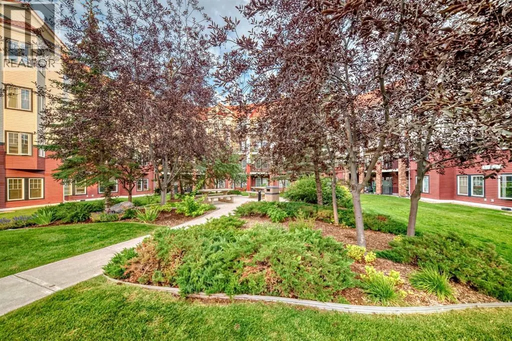 120, 60 Royal Oak Plaza NW