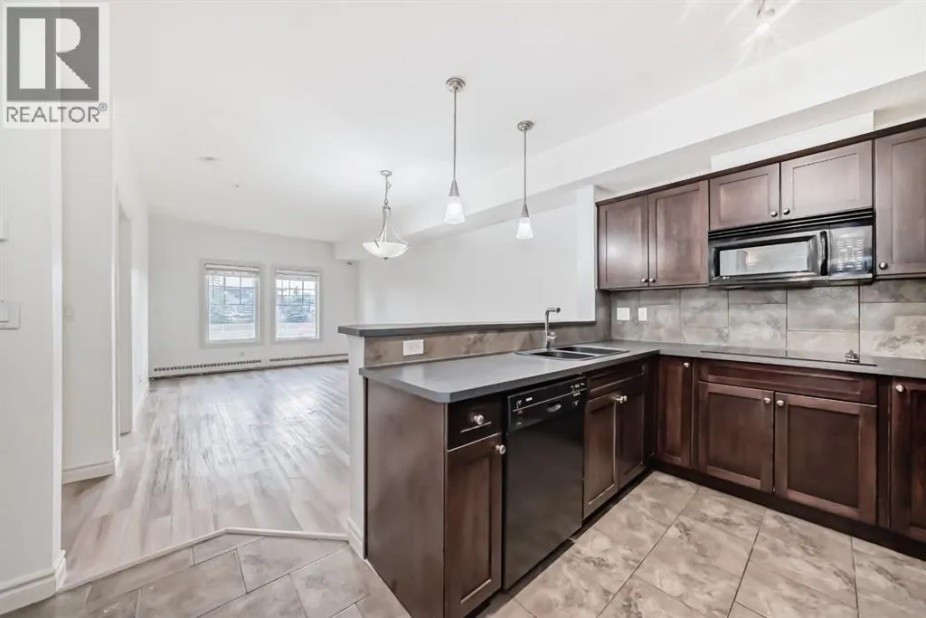 120, 60 Royal Oak Plaza NW