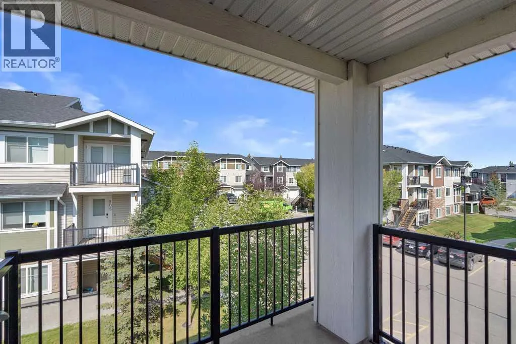 195, 300 Marina Drive