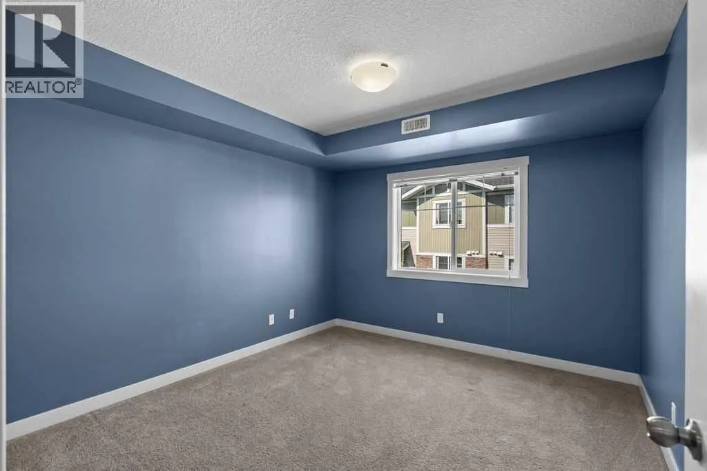 195, 300 Marina Drive