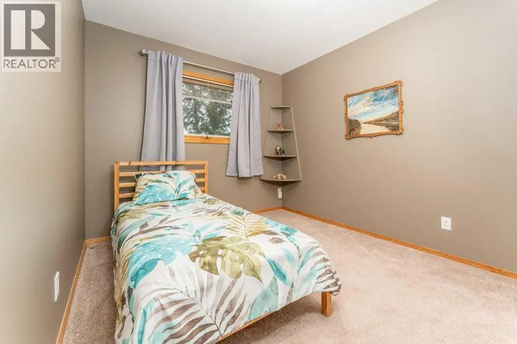 270 Lady MacDonald Drive