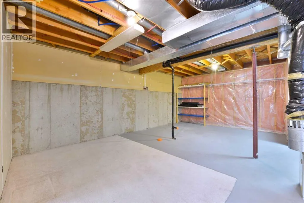 155 Macewan Ridge Villas NW
