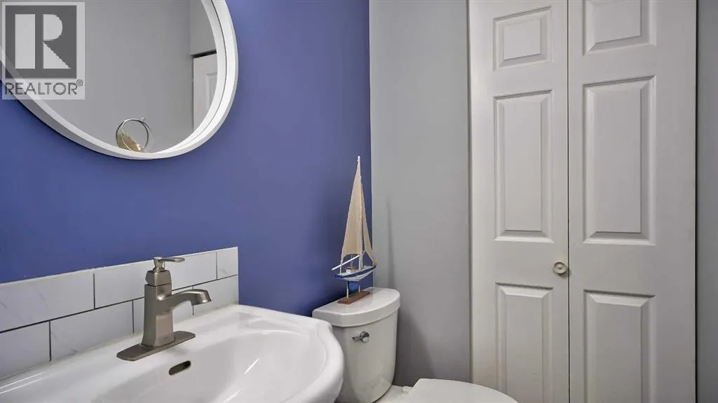 9, 567 Edmonton Trail NE