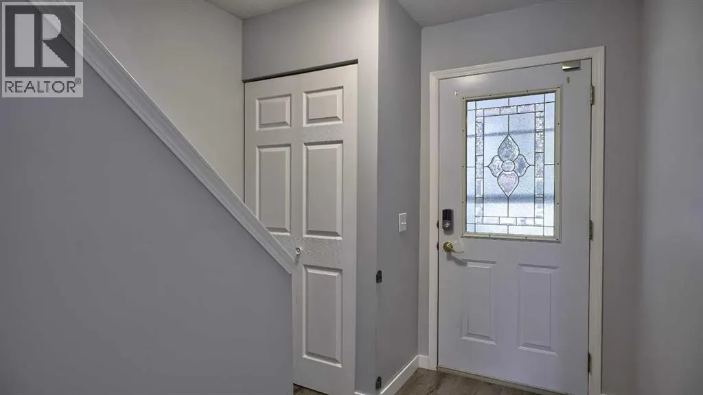 9, 567 Edmonton Trail NE