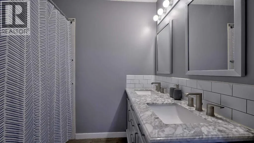 9, 567 Edmonton Trail NE