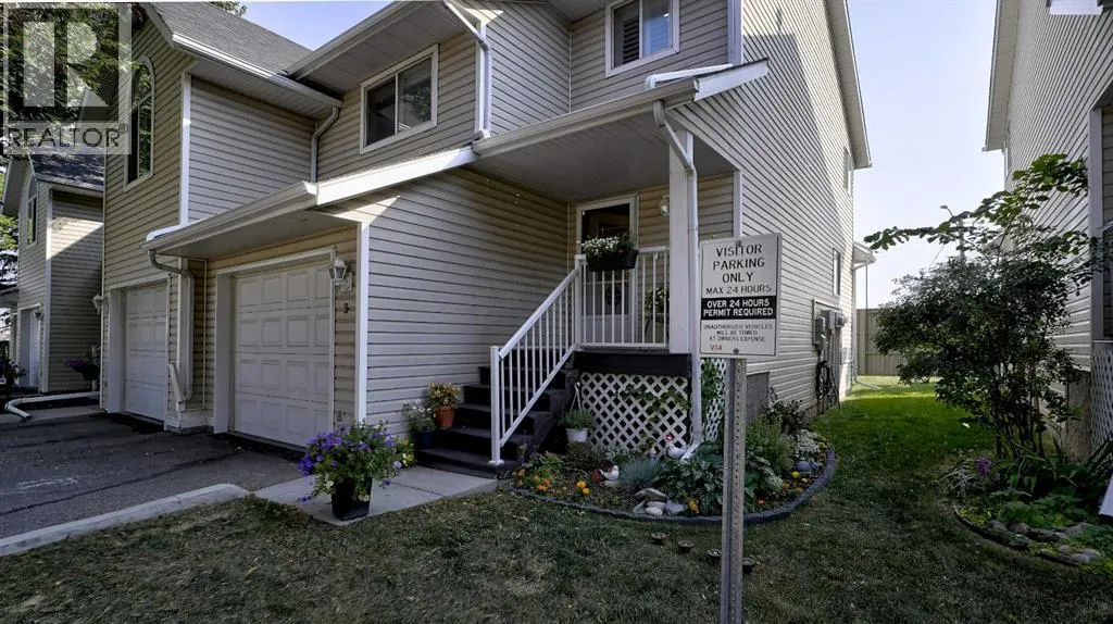 9, 567 Edmonton Trail NE