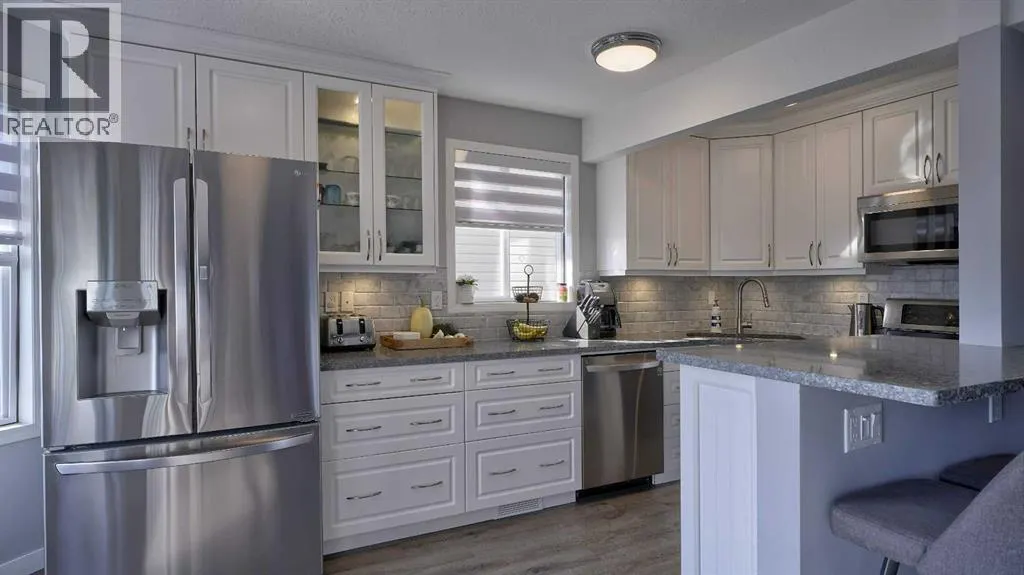 9, 567 Edmonton Trail NE