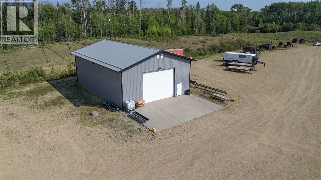 3021 Township Road 400