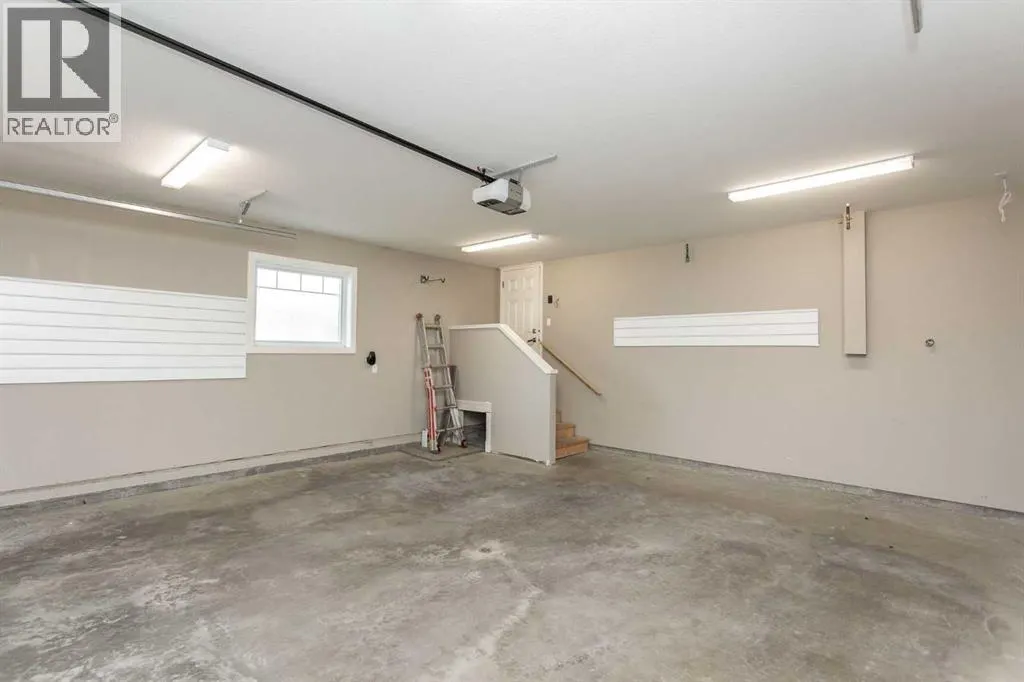 6 Garrison Place