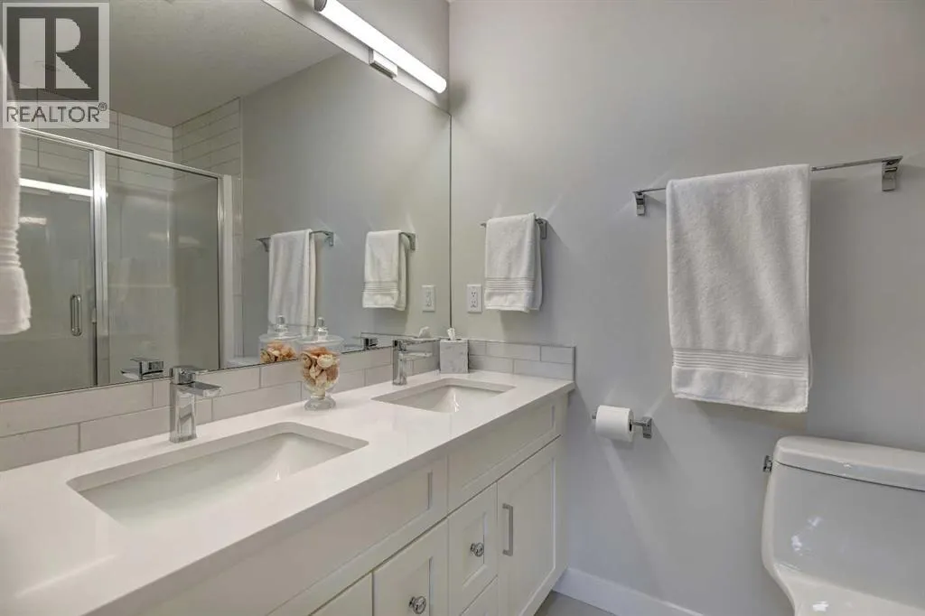 405, 125 Wolf Hollow Crescent SE