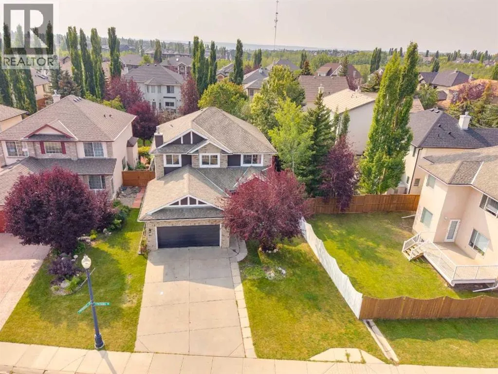 1374 Strathcona Drive SW