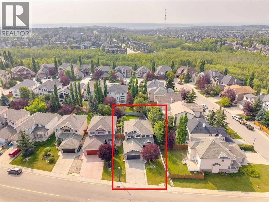 1374 Strathcona Drive SW