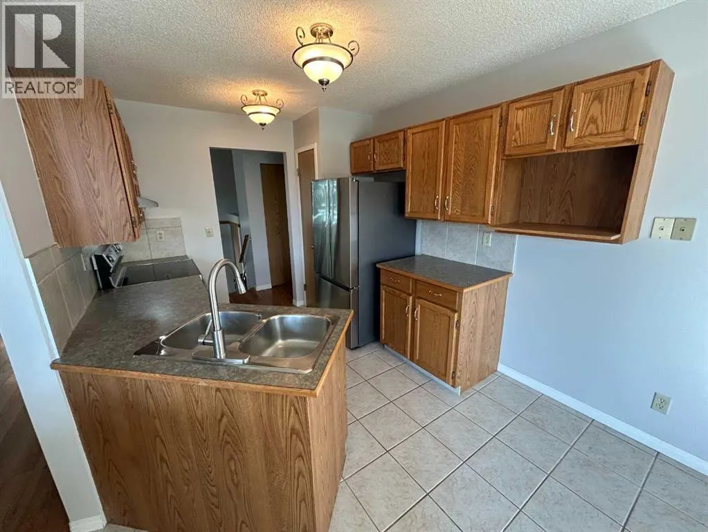 28 Millrise Close SW