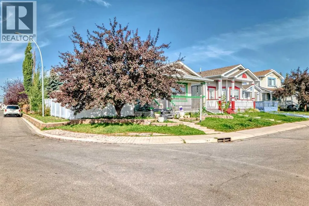 189 Applemead Close SE