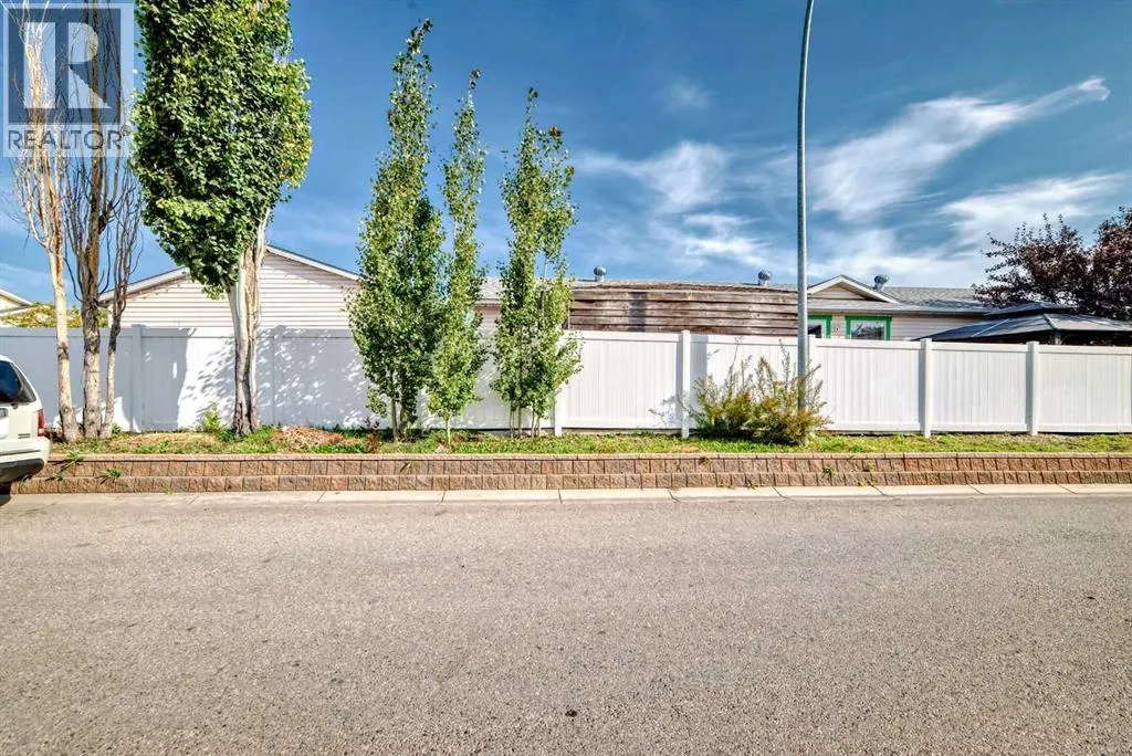189 Applemead Close SE