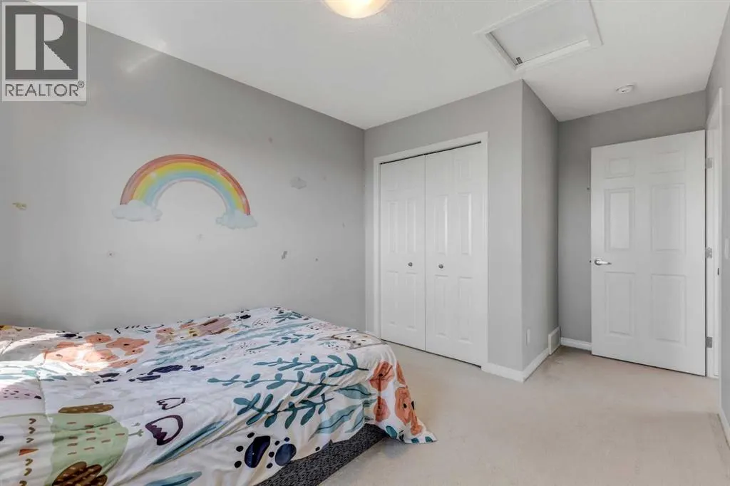 269 Hillcrest Road SW