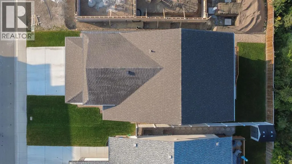 165 Thompson Crescent