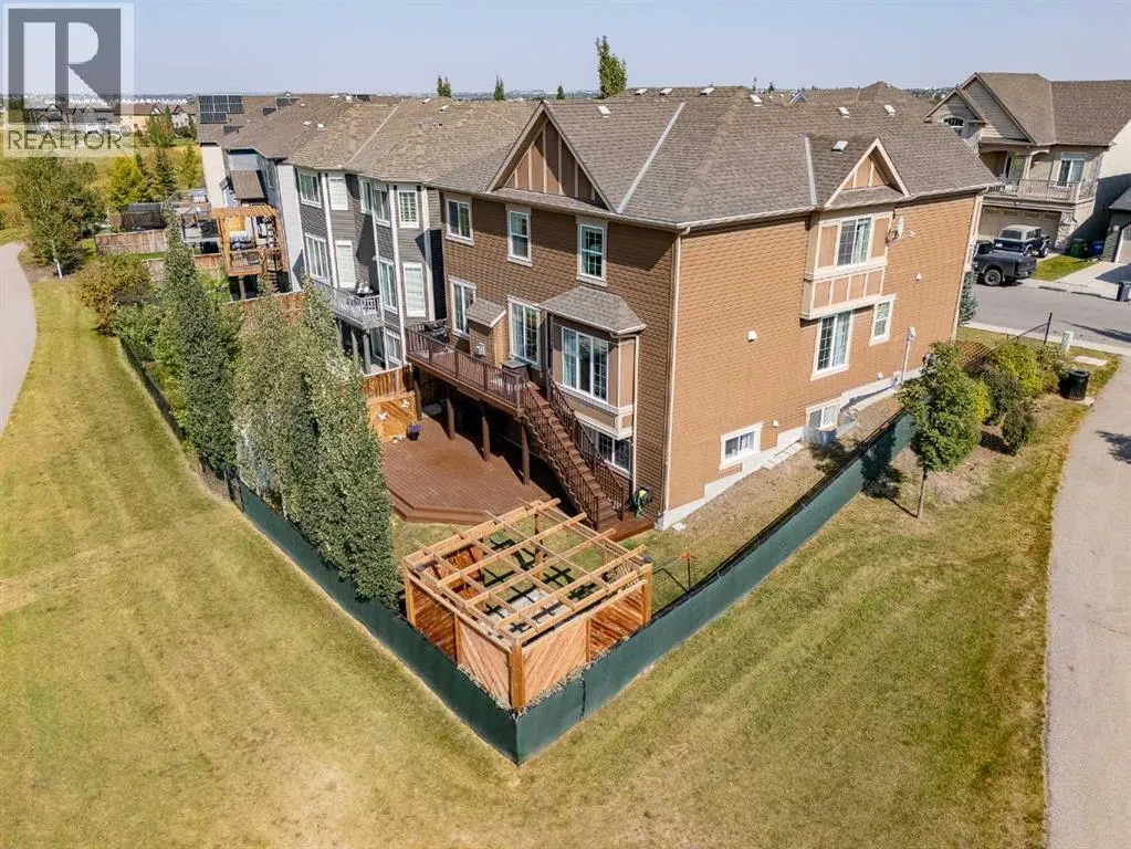 110 Windwood Grove SW