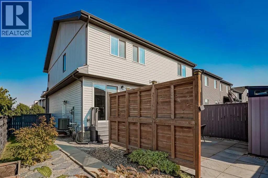 305 Seton Circle SE
