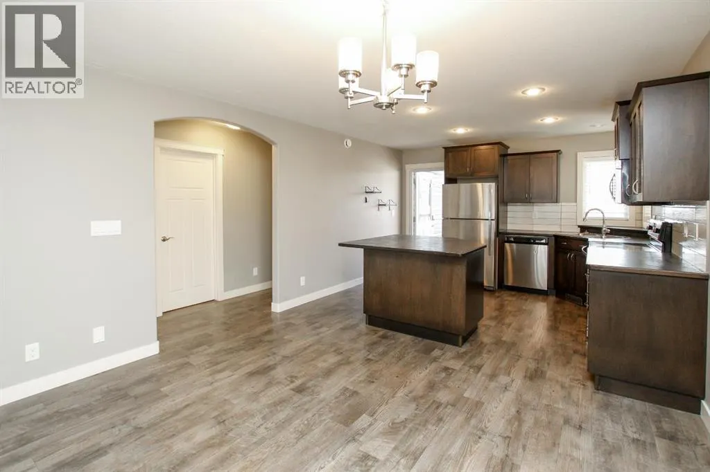14 Radcliff Way