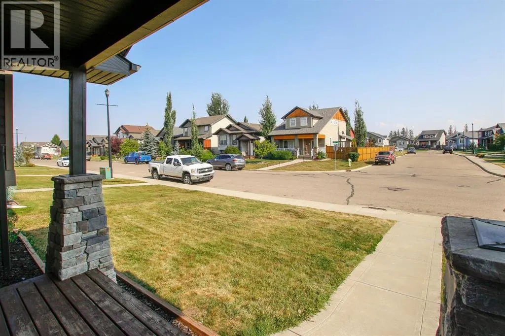 14 Radcliff Way
