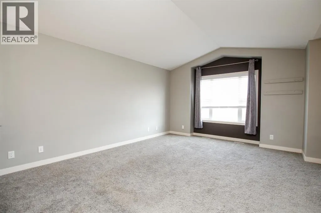14 Radcliff Way