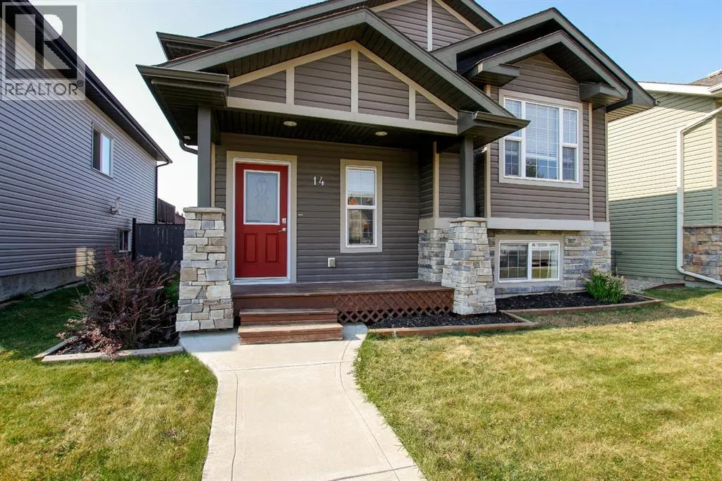 14 Radcliff Way
