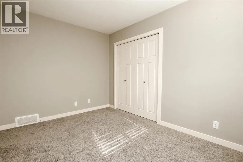 14 Radcliff Way