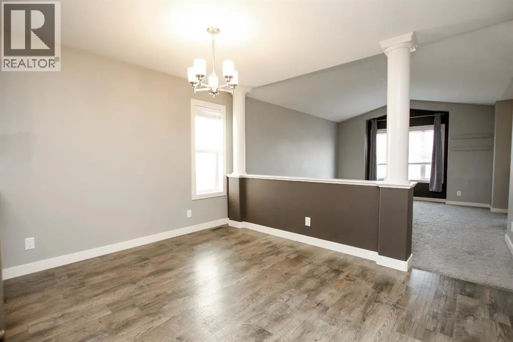 14 Radcliff Way