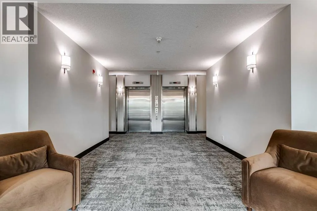 3501, 24 Hemlock Crescent SW