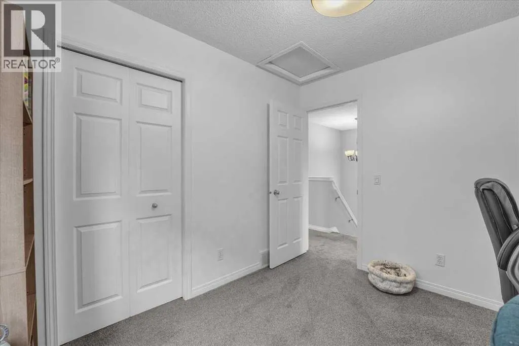 2037 Bridlemeadows Manor SW