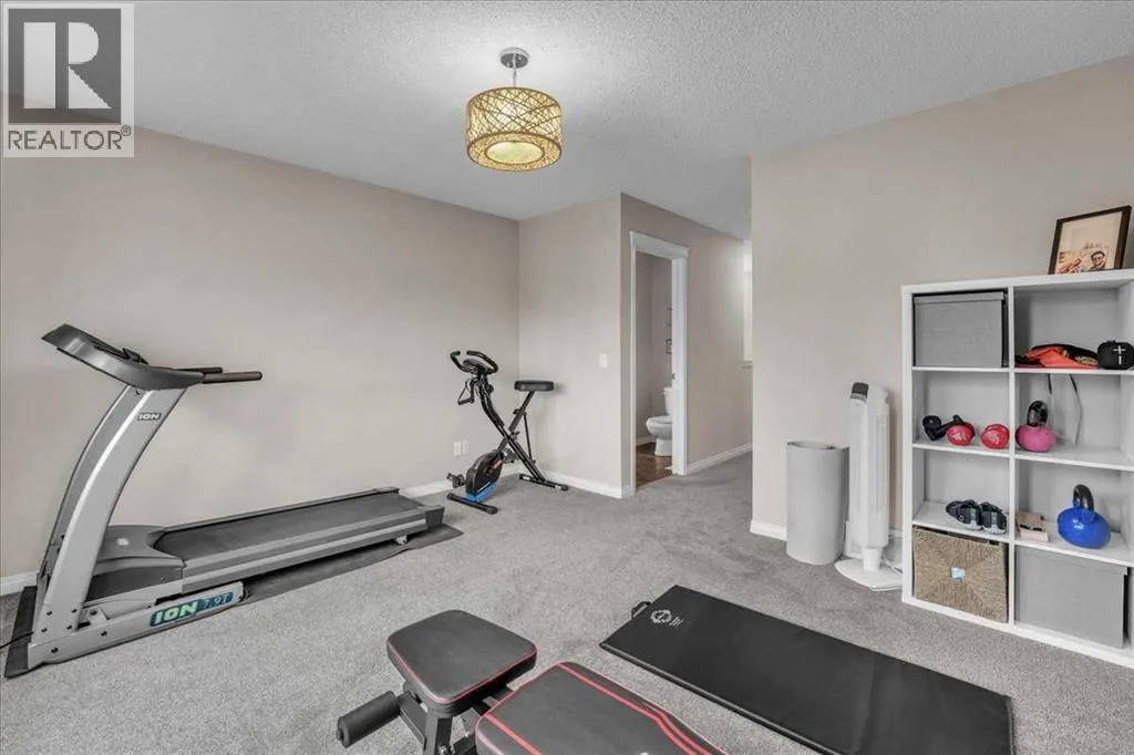 2037 Bridlemeadows Manor SW