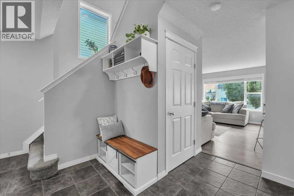 2037 Bridlemeadows Manor SW