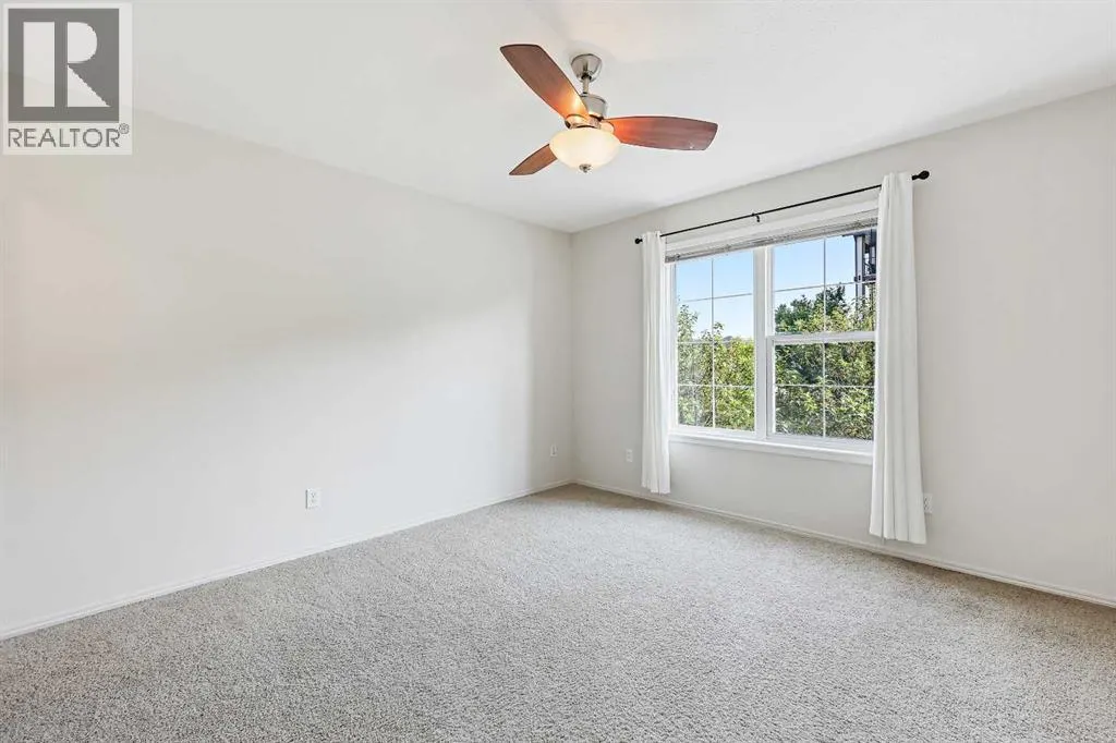 204, 30 Panatella Landing NW