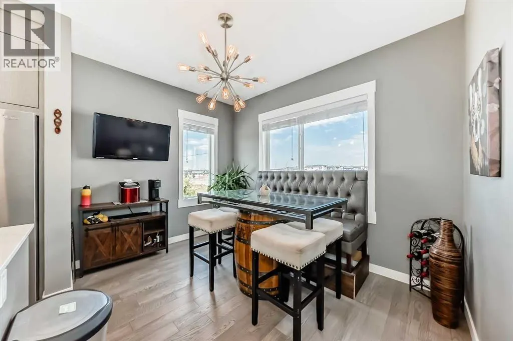 10, 111 Rainbow Falls Gate