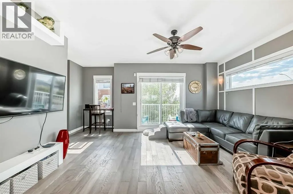 10, 111 Rainbow Falls Gate
