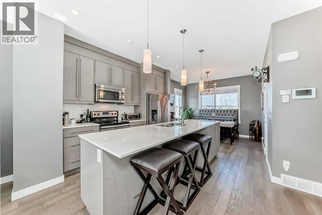 10, 111 Rainbow Falls Gate