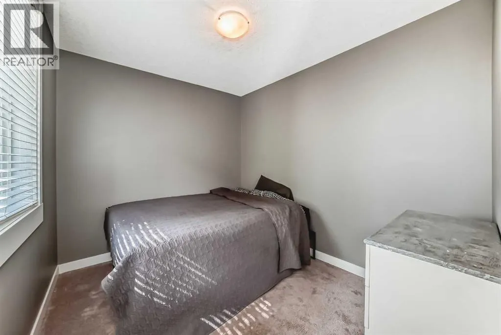 10, 111 Rainbow Falls Gate