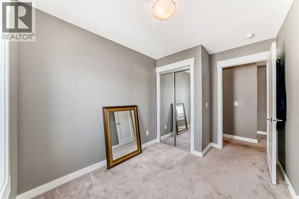 10, 111 Rainbow Falls Gate