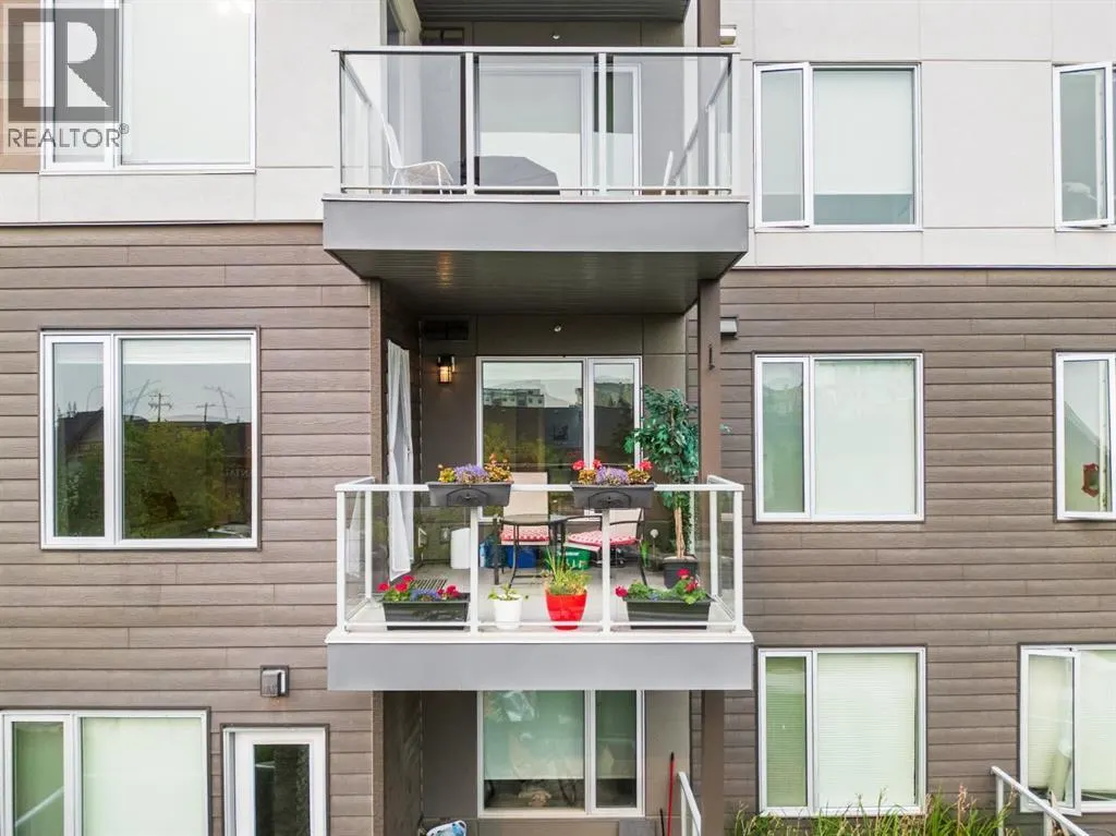 205, 150 Shawnee Square SW