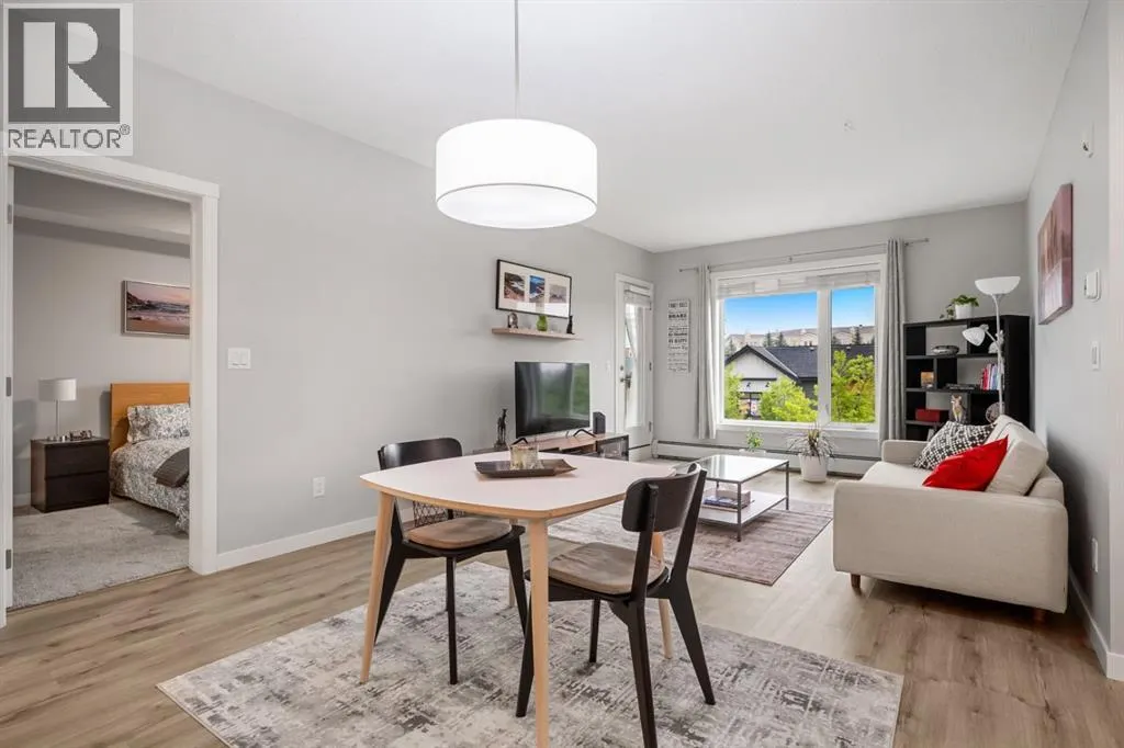 205, 150 Shawnee Square SW