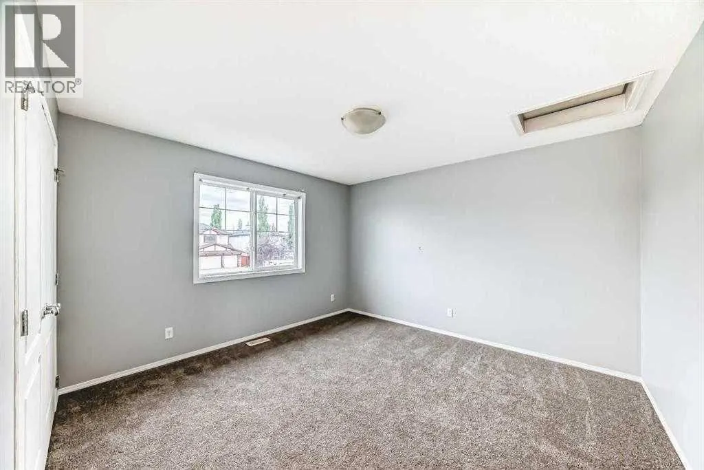 120 SPRINGMERE Grove